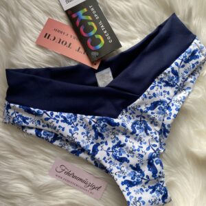 CCK brazil fazonú bikini alsó, kék virágos