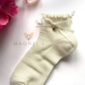 Magnetis csipkés masnis női zokni