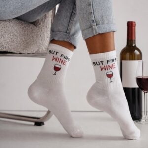 Milena „BUT FIRST WINE” női zokni